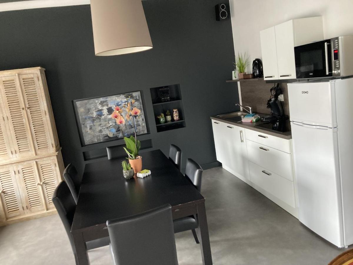 L'Amarante Chambres D'Hotes Ou Gite Citadin Theux Exterior photo