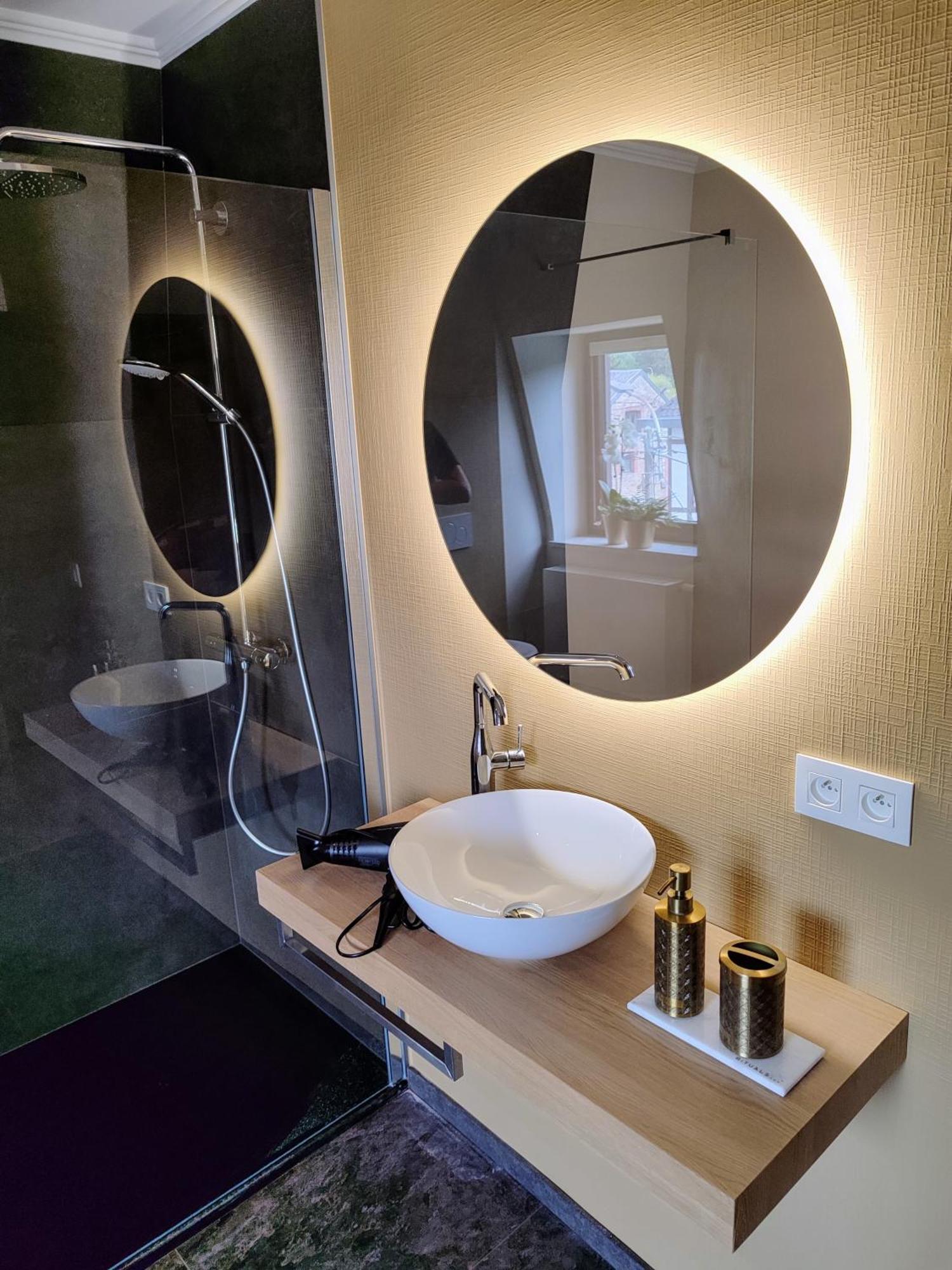 L'Amarante Chambres D'Hotes Ou Gite Citadin Theux Exterior photo