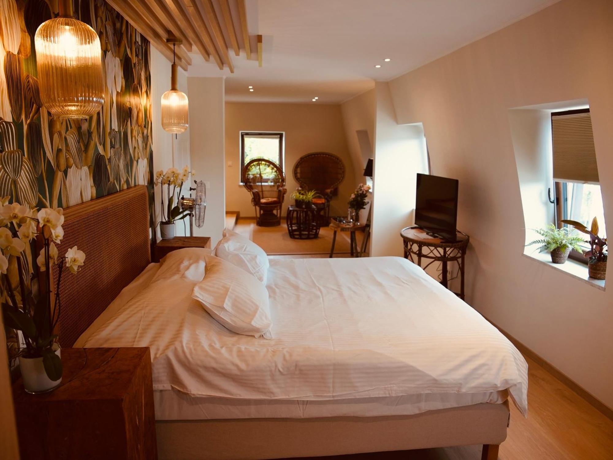 L'Amarante Chambres D'Hotes Ou Gite Citadin Theux Exterior photo